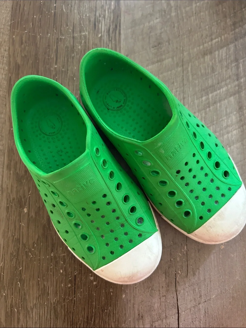 Native Kids Green Water Shoes with White Toe Cap